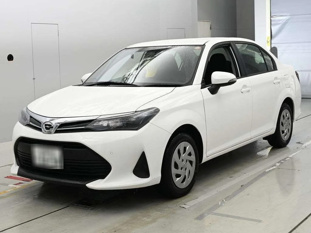 Toyota Corolla Axio NRE161 2025
